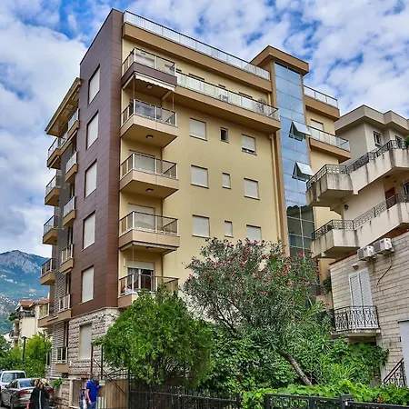 Apartament Montesun Boka