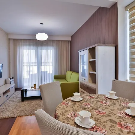Apartament Montesun Boka *
